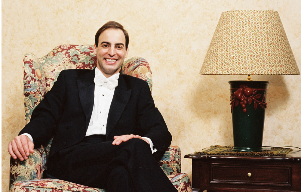 Aviram_Reichert_43.jpg (272300 bytes)