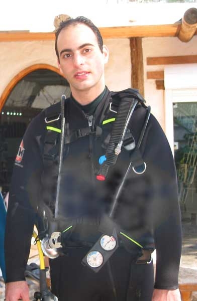 Scuba.jpg (50534 bytes)